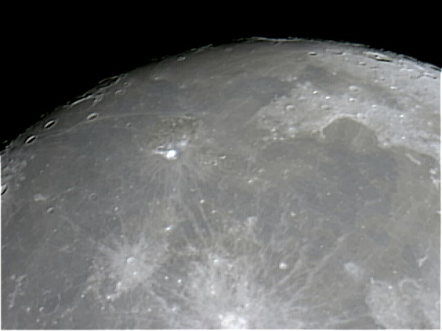 Luna-13-09-08-II.jpg -       DETALLE LUNA II       * Fecha:   13-09-2008     * Lugar:   Pozuelo de Alarc�n (Madrid)     * Telescopio:   Celestron C6-N 150/750     * Montura:   CG5-GT     * C�mara:   Webcam SPC900NC sin modificar     * M�todo:   Foco primario      * Procesado:   procesado con RegiStax      * Visibilidad:   Regular   